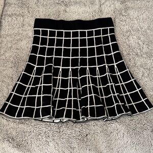 Elegant Black and White Checkered Skater Skirt (Reversible)